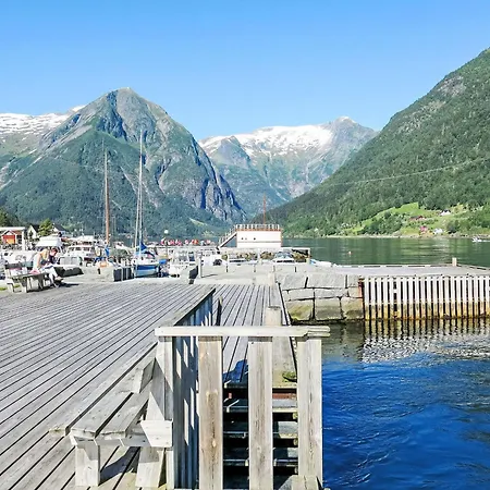 Holiday Tussviki - Fjs020 Tatil Evi Balestrand
