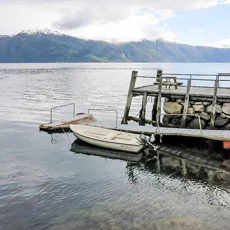 Holiday Tussviki - Fjs020 * Balestrand